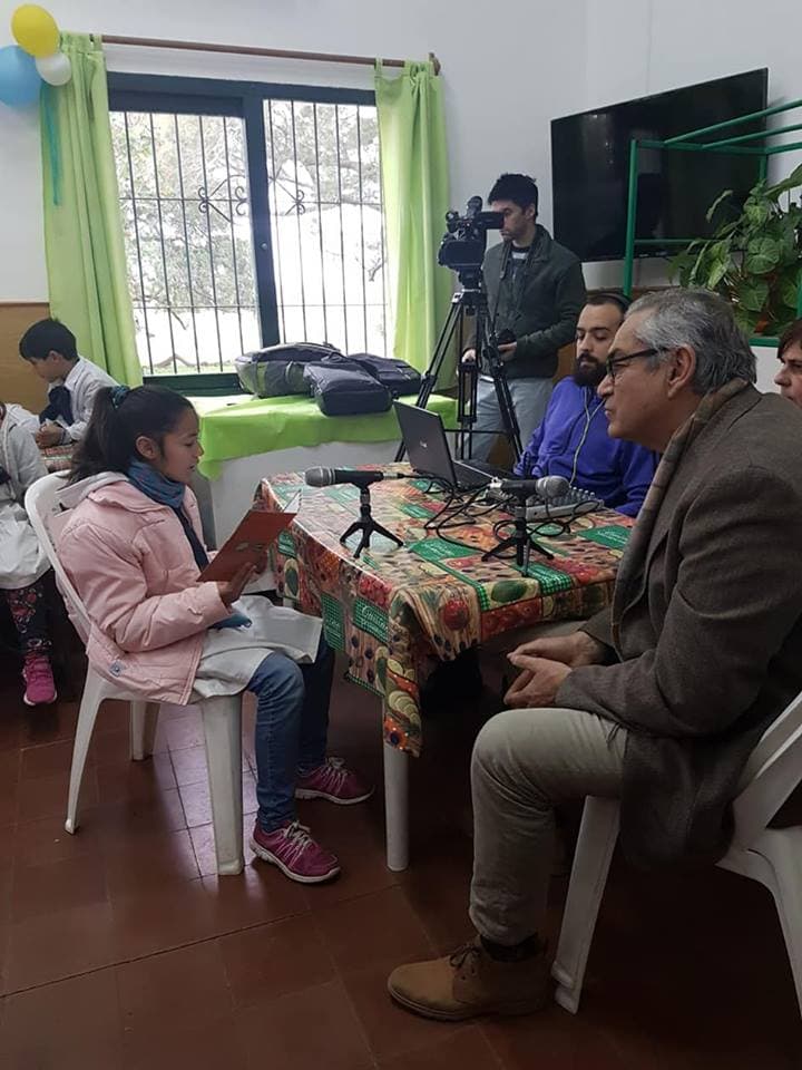 Benech visitó Escuela 21 de Cosmopolita