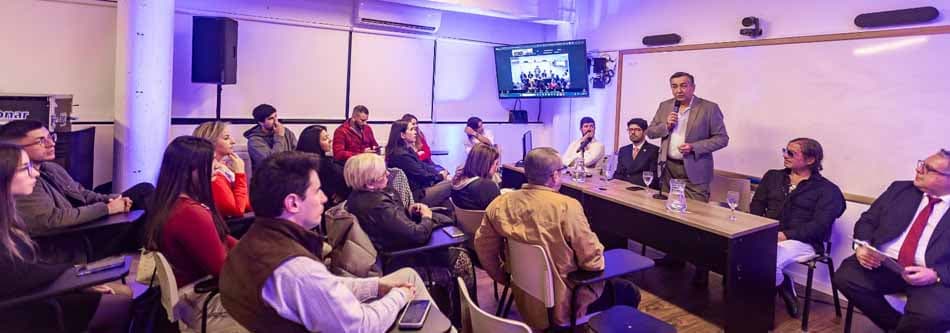 Colonia en el encuentro sobre Comercio, Empresas y Pequeños Emprendedores en América Latina
