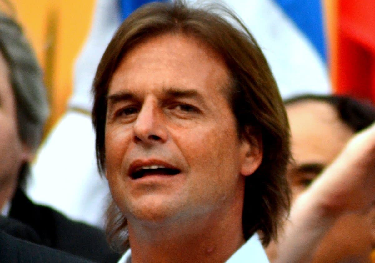 Lacalle Pou propone cambios a la Ley de Inclusión Financiera