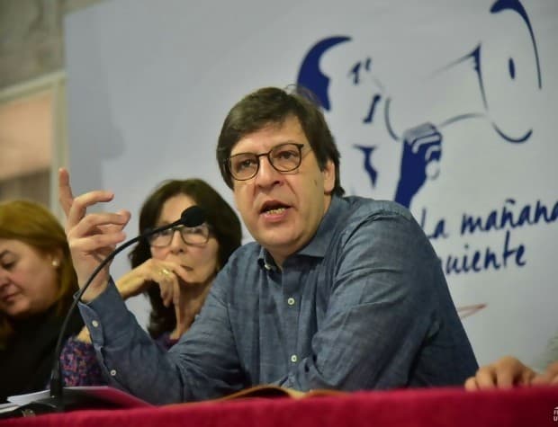 Más debates en el Frente