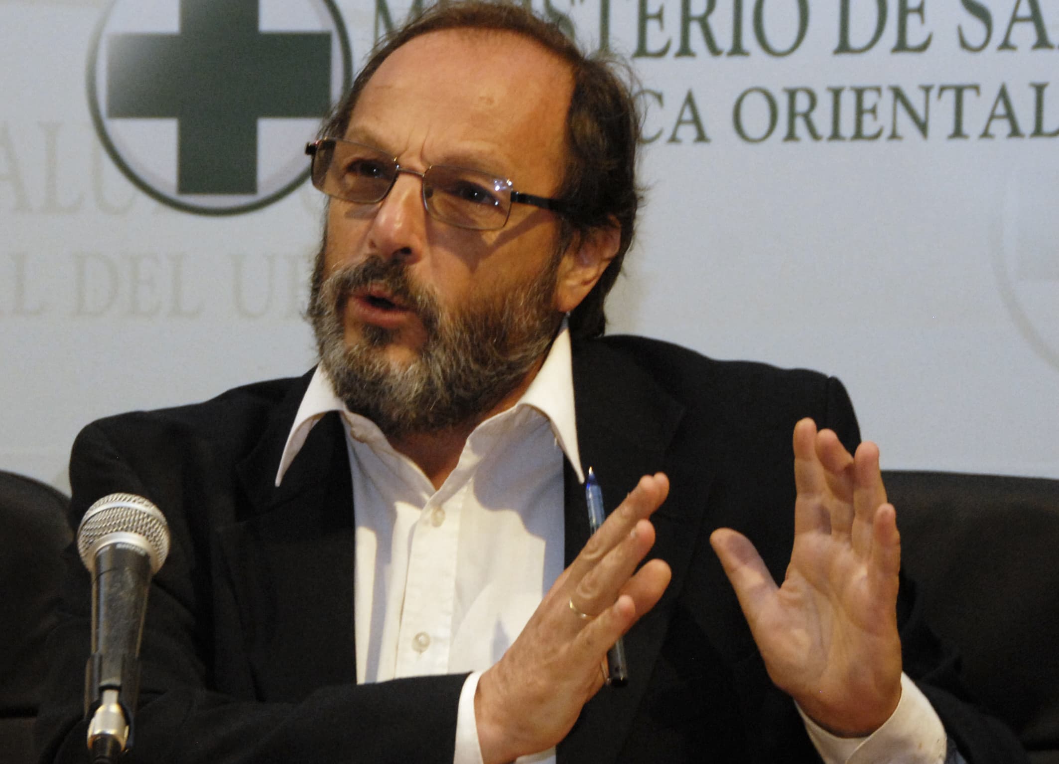 PIT-CNT propone aumento de impuestos