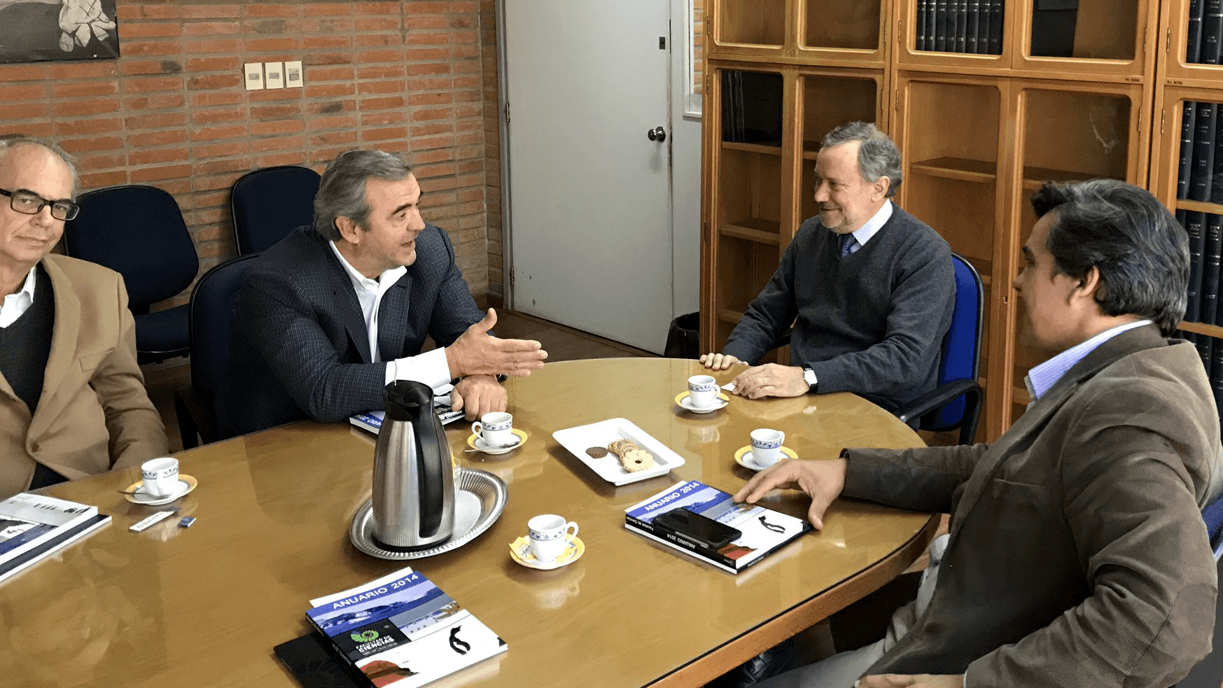 Senadores Camy y Larrañaga trataron temas ambientales