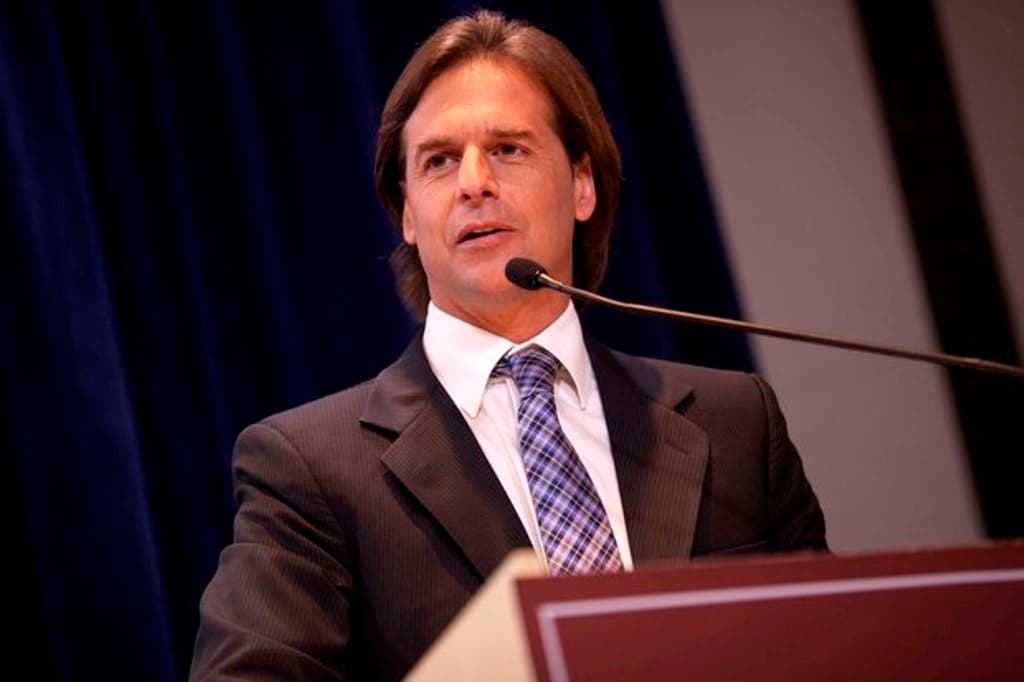Lacalle Pou sobre Bascou: "hubiese renunciado"