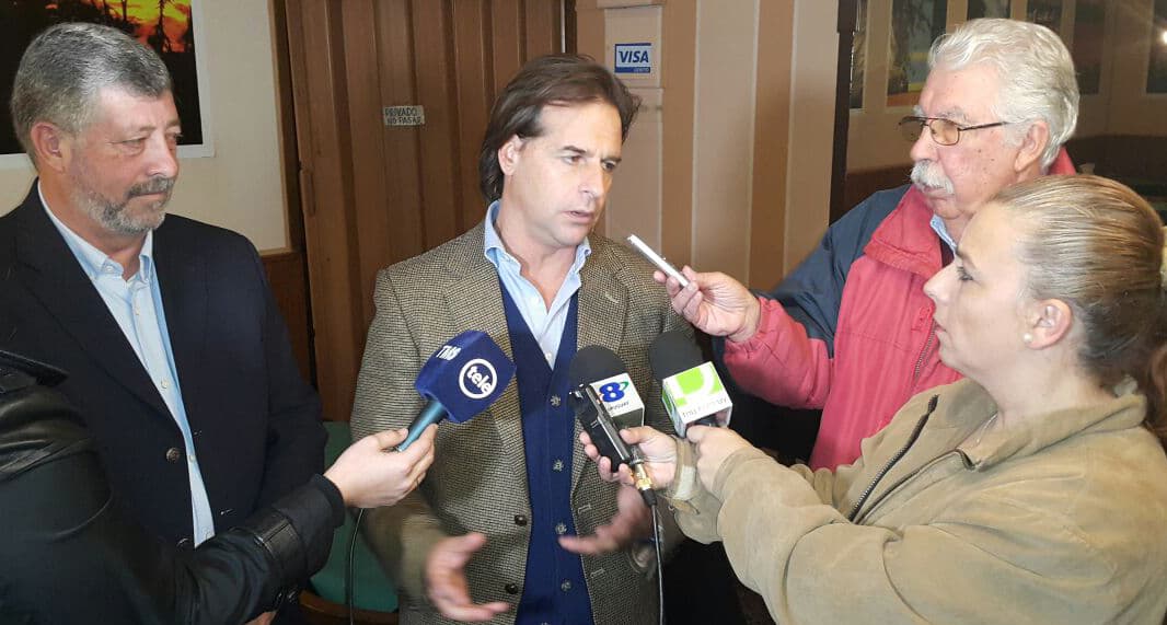 Lacalle Pou con UR30: "hay que cuidar los pesos chicos"