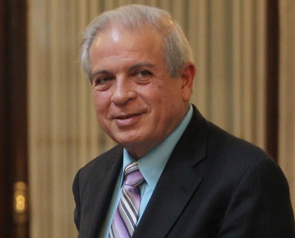 Alcalde de Miami podría visitar Colonia