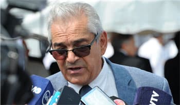 Benech no quiere hablar solo