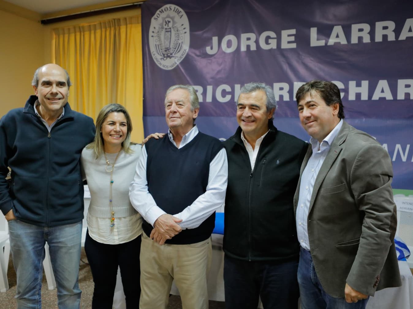Moreira: "Larrañaga viene de atrás y gana"
