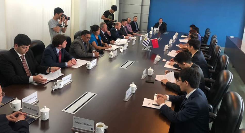 Continúa gira de colonienses en China