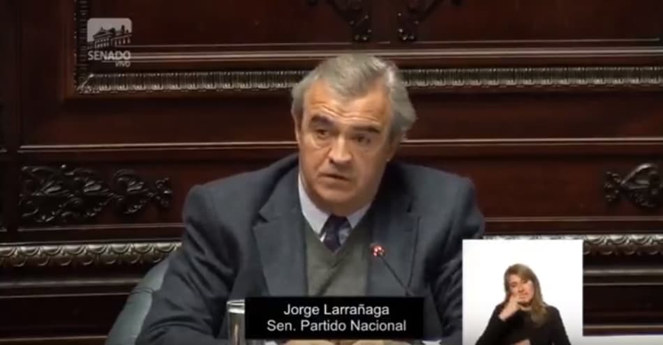 Larrañaga: "Que Pili no cierre"