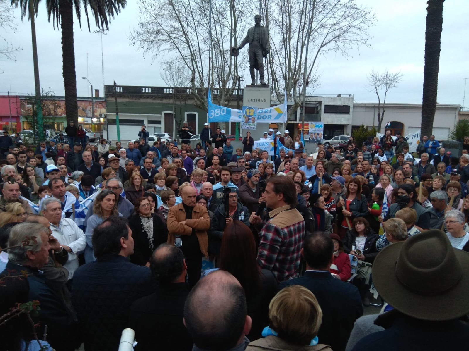 Lacalle - Argimón en la Plaza de Rosario