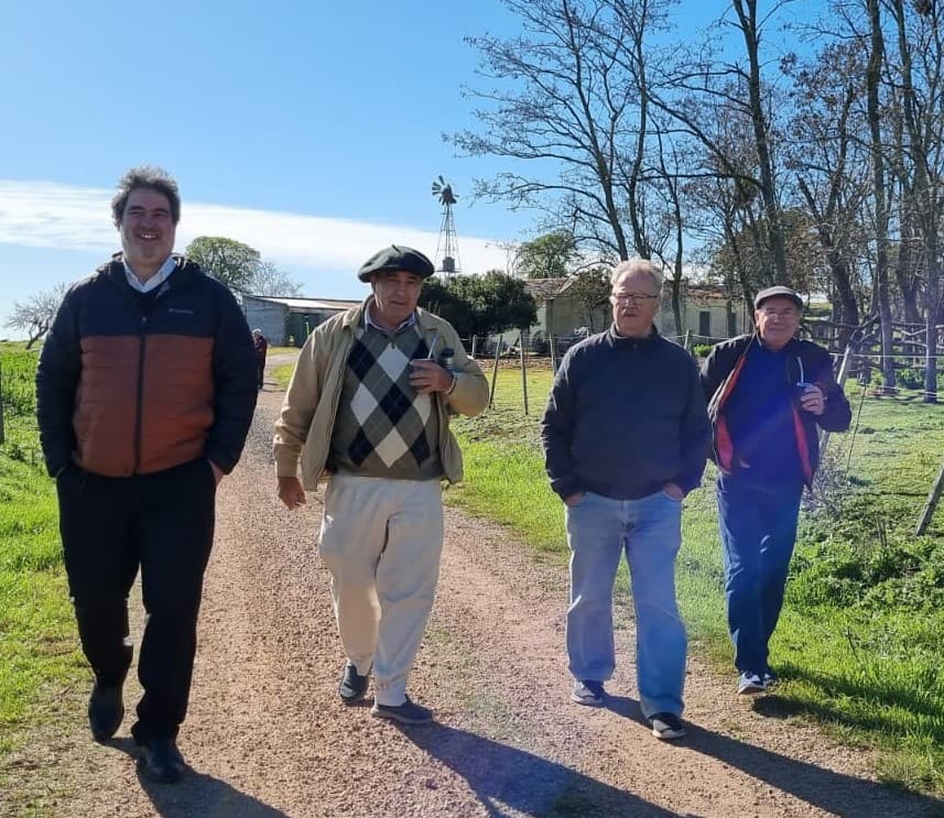 FA Te Escucha recorrió Nueva Helvecia y Colonia Valdense