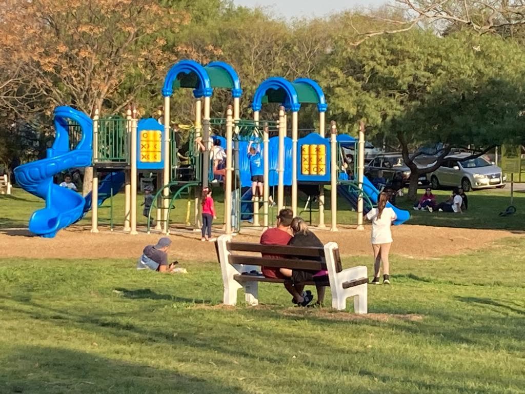 Municipio de Nueva Helvecia habilitó juegos en Plaza de los Vascos