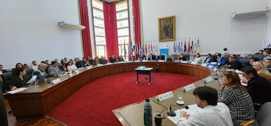 Congreso de Intendentes: Comisiones de Género y de Personas Mayores proyectan nuevas acciones
