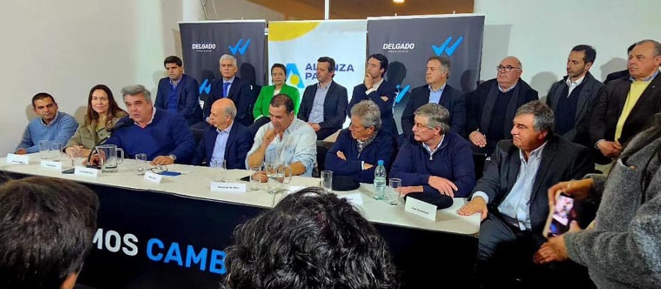 Alianza País: una estrategia para ganar mayoría