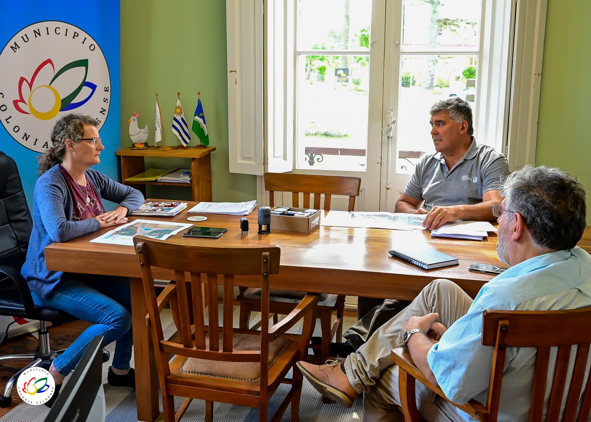 Colonia Valdense refuerza la seguridad vial: reunión de Alcaldesa y autoridades de tránsito