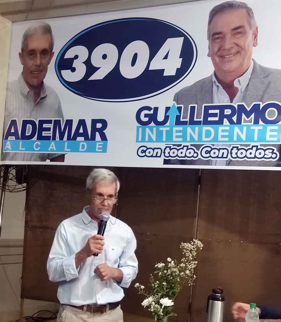 Ademar Bermúdez lanzó su candidatura a Alcalde de Nueva Helvecia por la Lista 3904