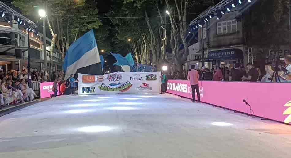 Llamado a instituciones para puestos de comidas y bebidas durante el Desfile de Llamadas en Colonia