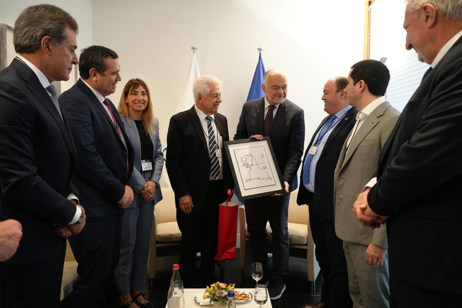El Senador Nicolás Viera participó en reunión con el Vicepresidente del Parlamento Europeo