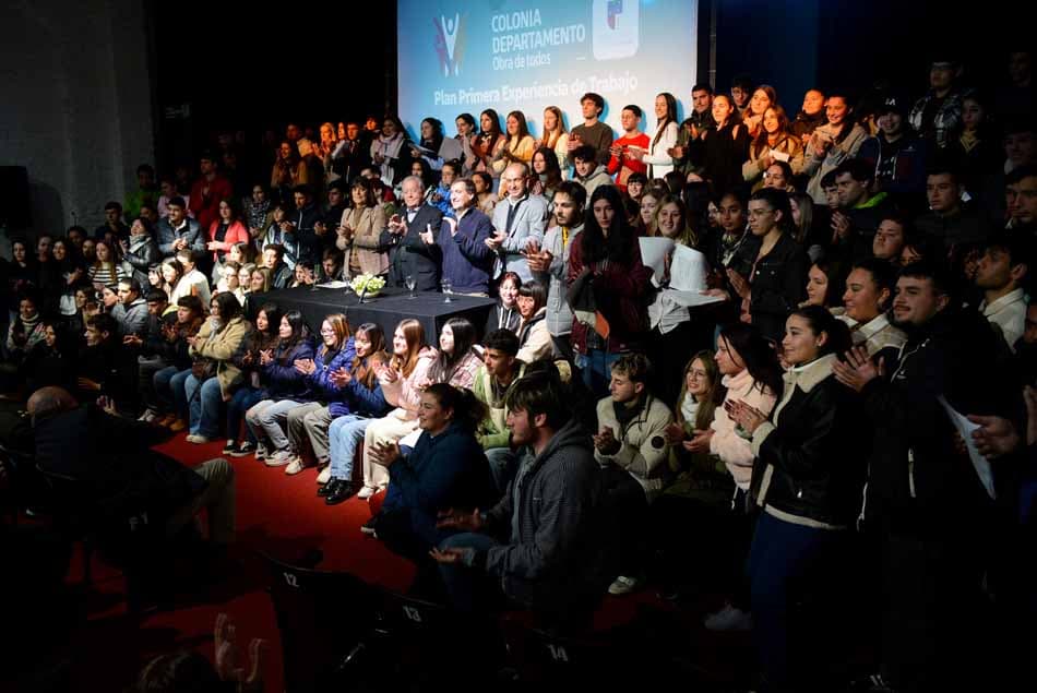 Jóvenes colonienses comenzarán su Primera Experiencia de Trabajo
