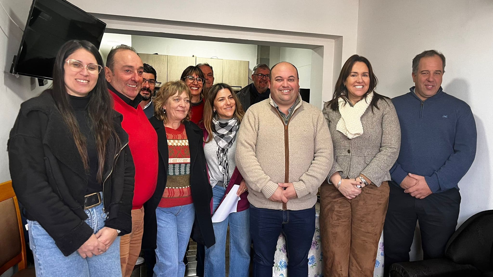 Senadores Viera y De Lima se reunieron con APAL del Liceo de Nueva Palmira por problemas de infraestructura