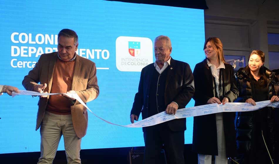 Colonia inauguró su stand en la Expo Prado 2025 con homenaje al Barrio Histórico y recibió premios especiales