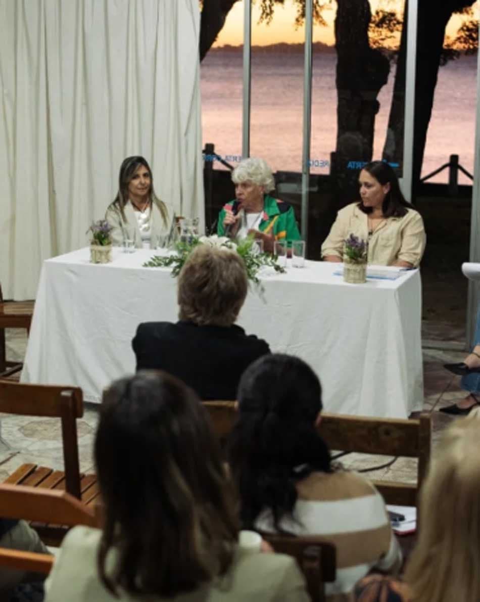Juan Lacaze fue sede del conversatorio “Historias que inspiran”