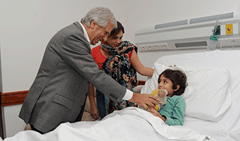 Tabaré Vázquez en Colonia inauguró hospital y habló sobre varios temas