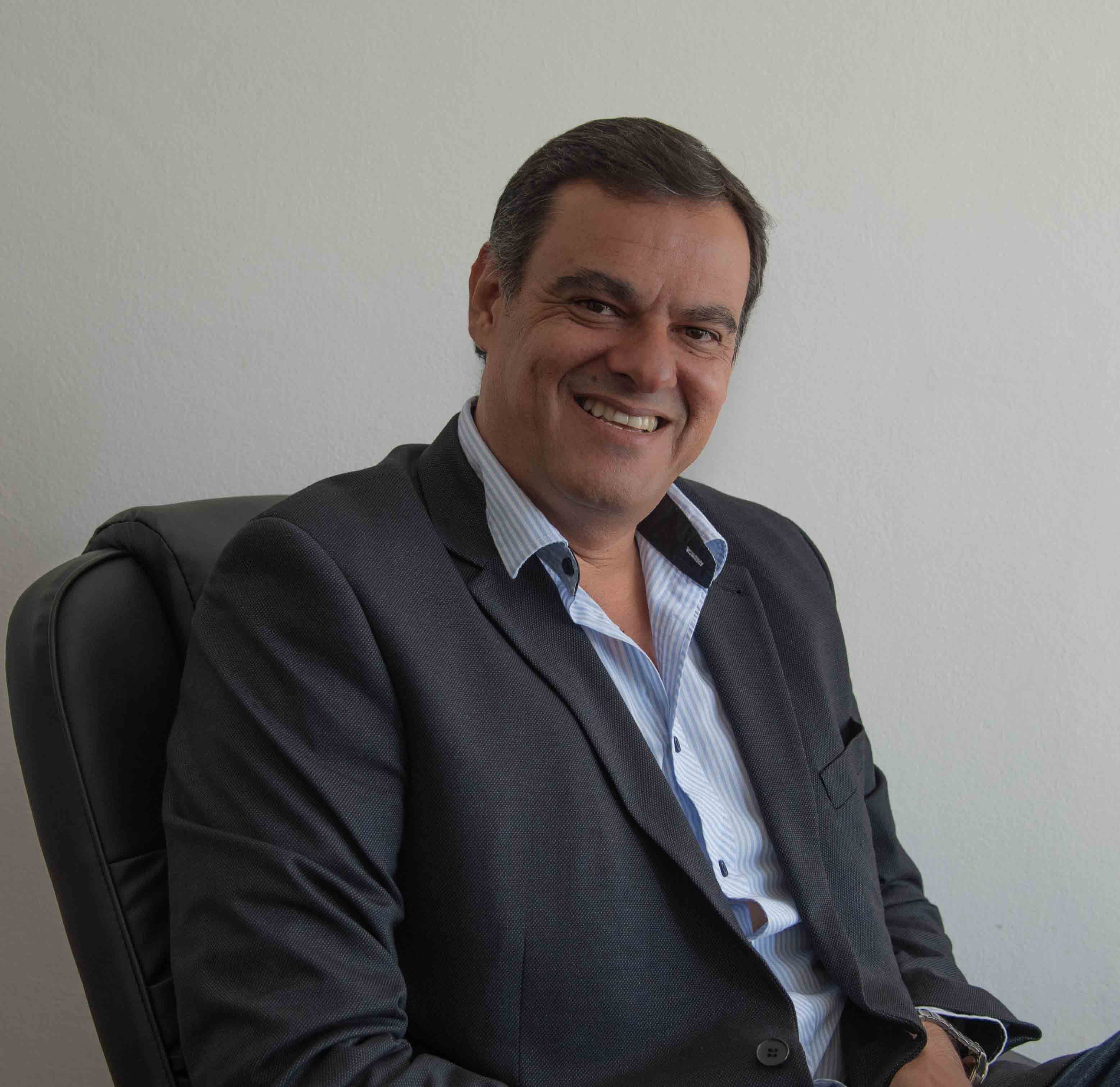 OPINION: Alfredo Martínez. "Educación, educación, educación"