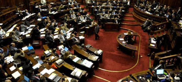 Frente Amplio buscará aprobar Ley de Financiamiento de Partidos