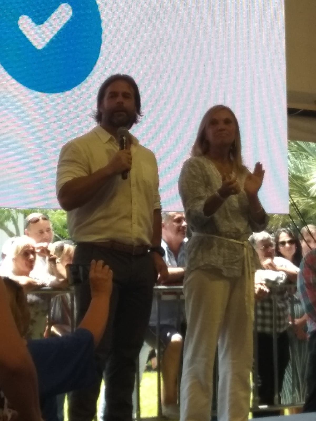 Lacalle Pou: "no es posible trasladar la coalición a los departamentos"