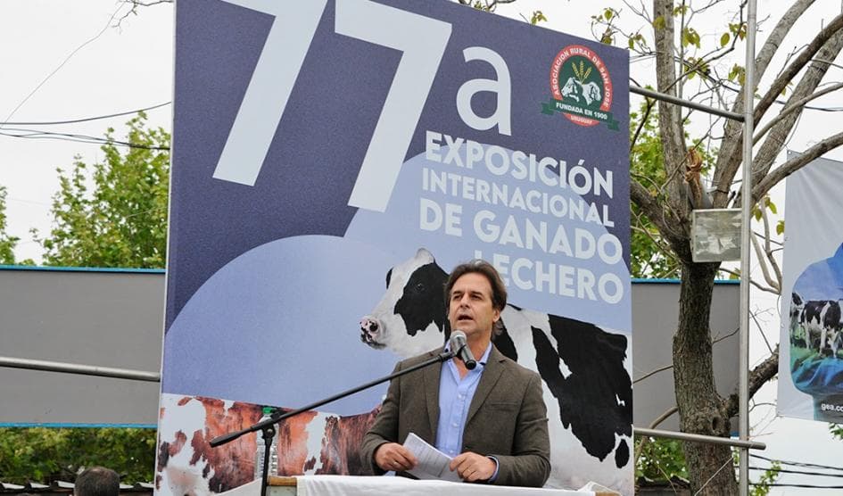 Lacalle Pou estuvo en el cierre de la exposición rural de San José