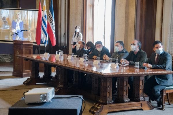 Conversatorio entre Periodistas Parlamentarios