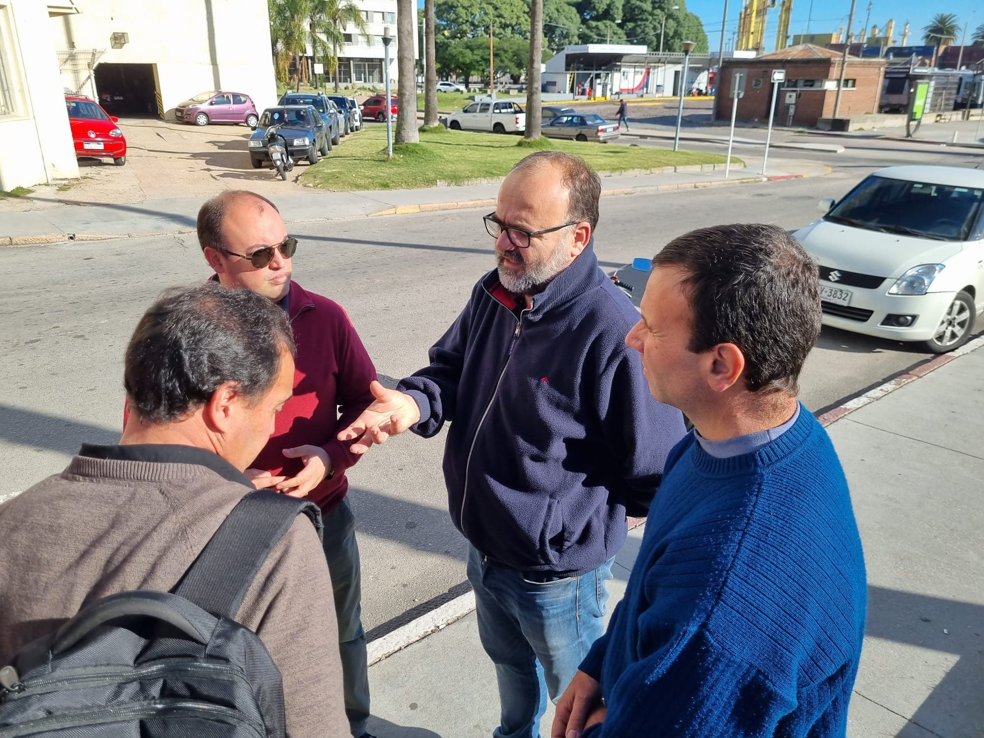 Diputado Viera acompañó la movilización de los trabajadores del Frigorífico Rosario