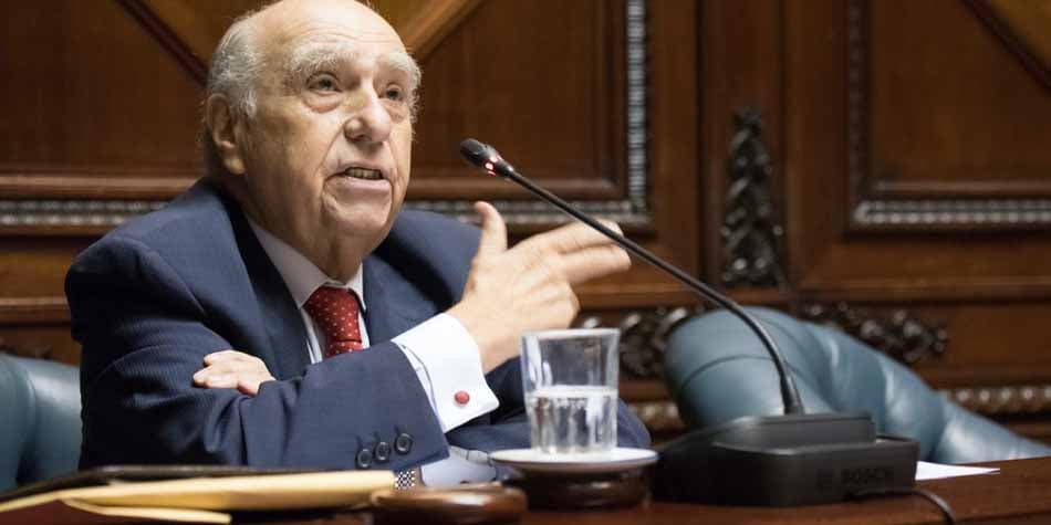 Sanguinetti: "administrar recursos inevitablemente escasos y alcanzar lo mejor posible"