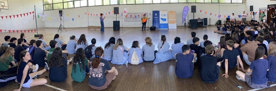 Municipio de Nueva Helvecia colabora en actividad para adolescentes y jóvenes