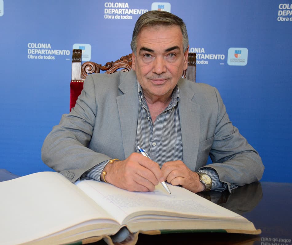 Guillermo Rodríguez asumió como Intendente Interino de Colonia