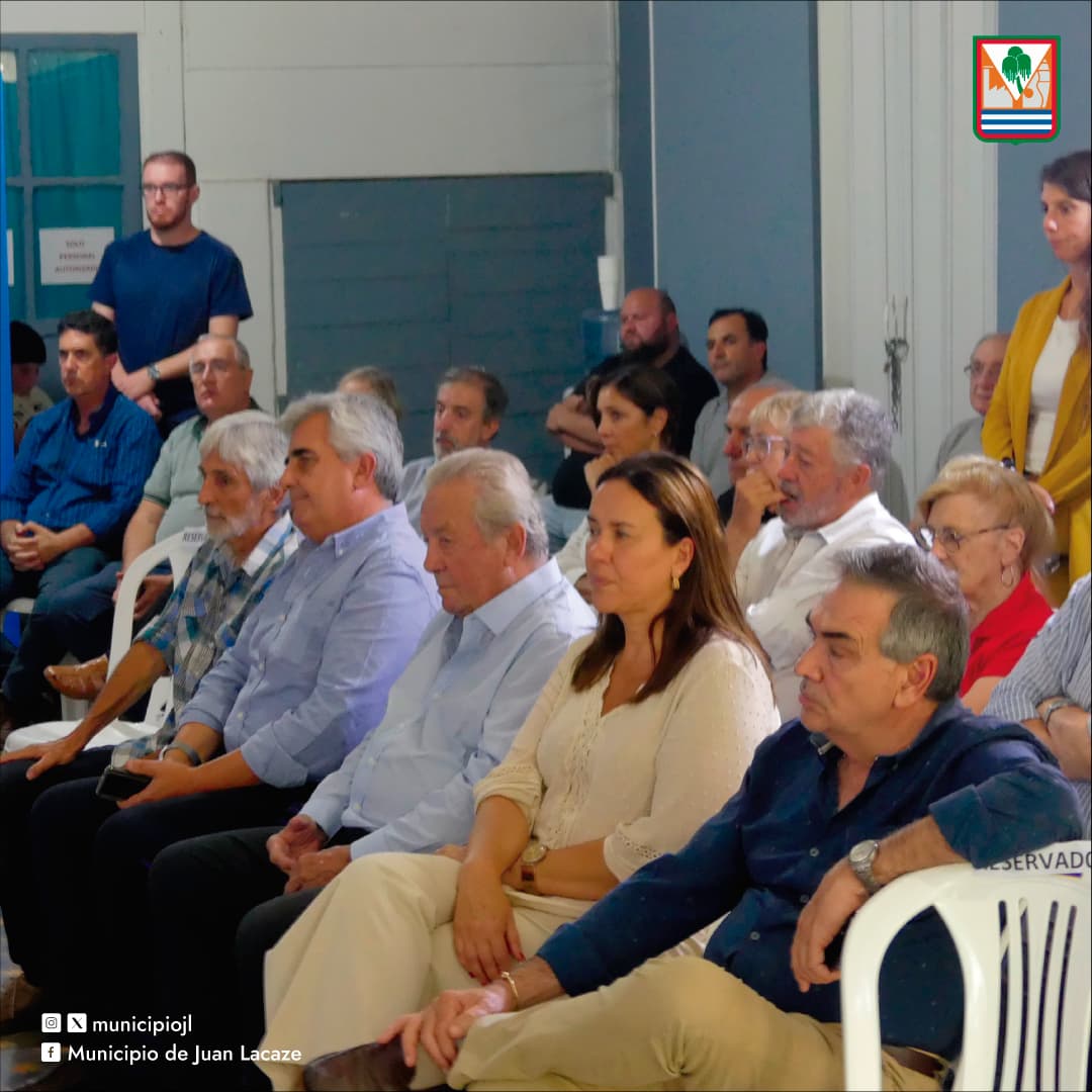 Se presentó proyecto remodelación Av. Carminillo Mederos