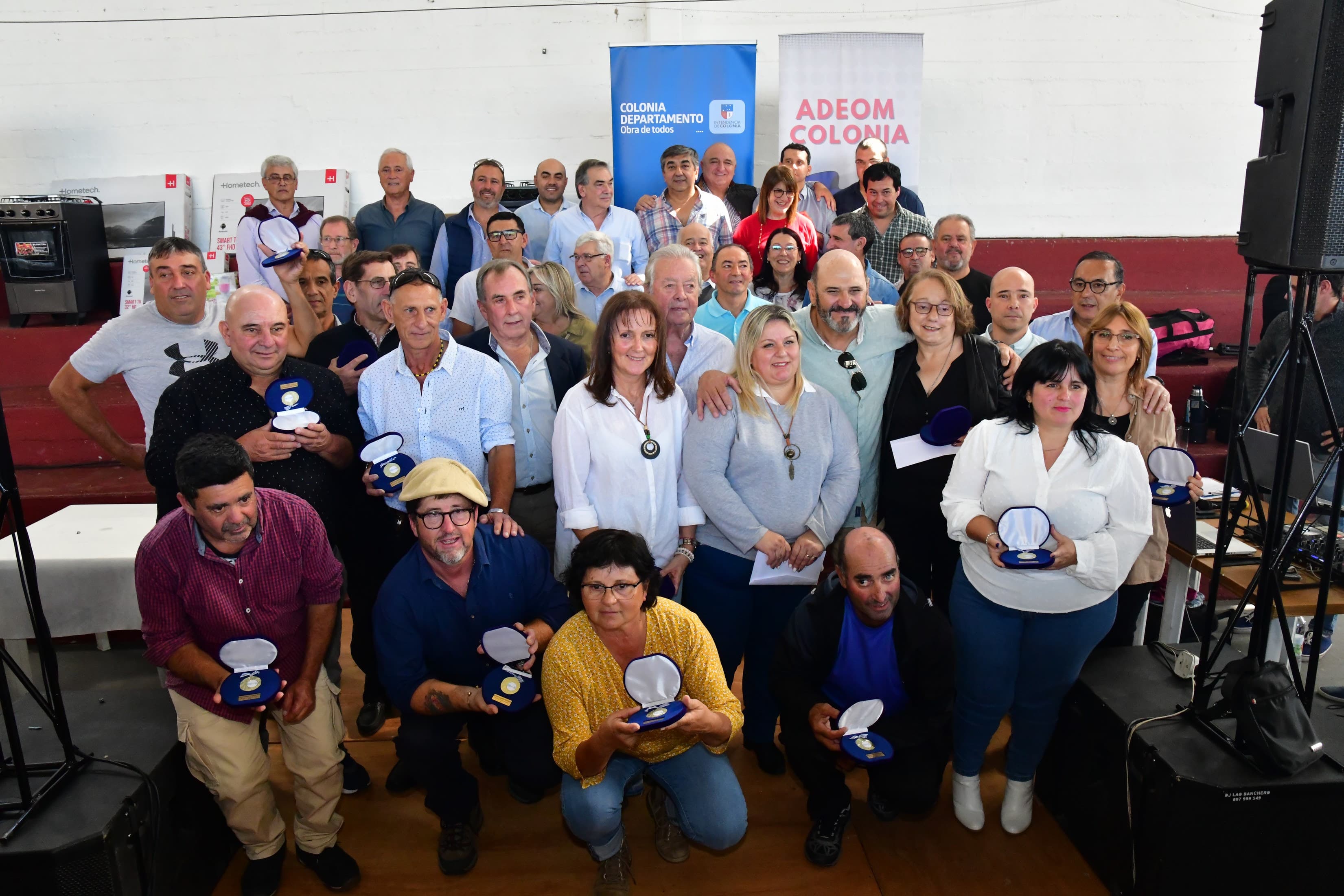 Colonia: Funcionarios celebraron el Día de los Municipios de América