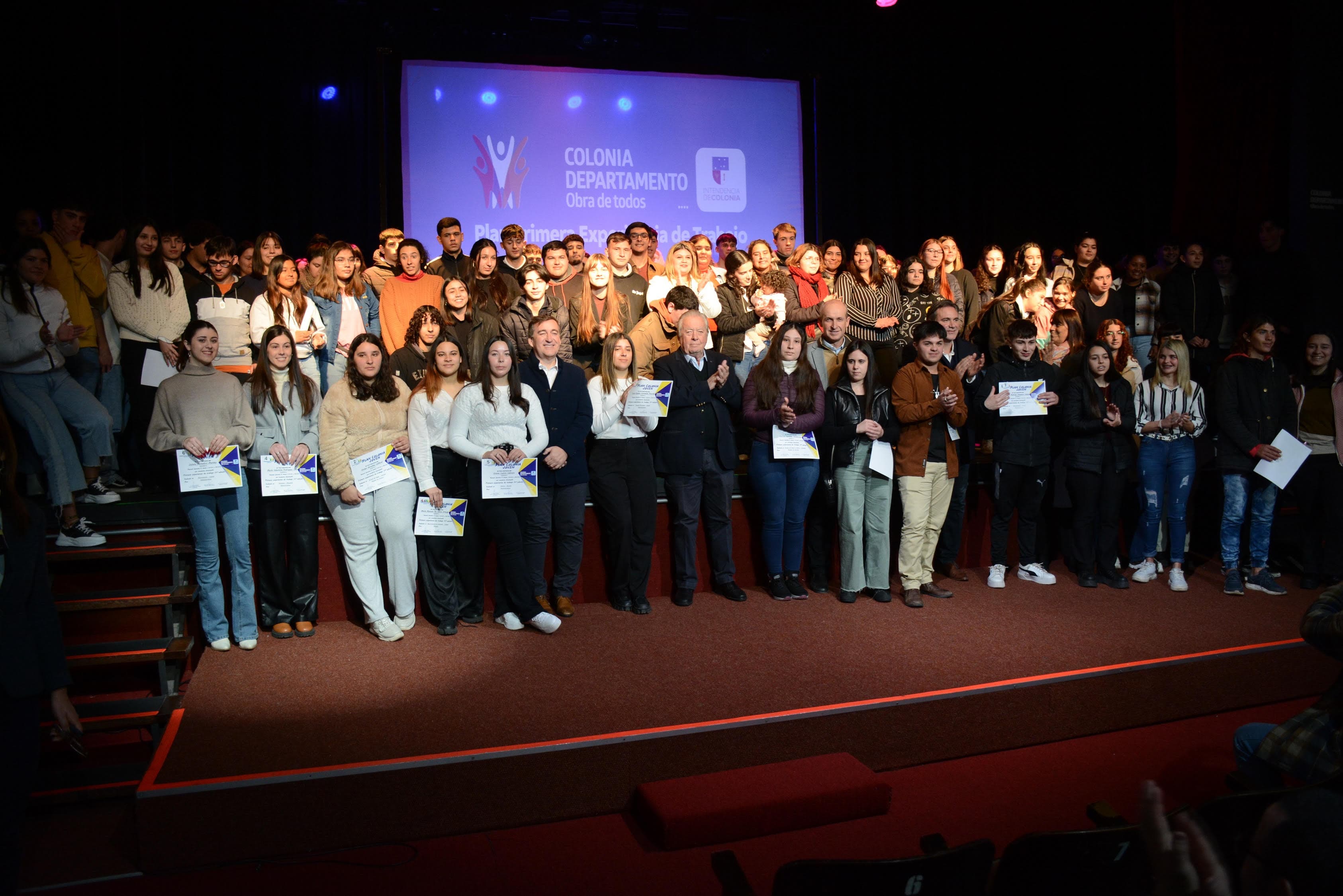 Colonia: 90 jóvenes del departamento comienzan su Primer Experiencia de Trabajo