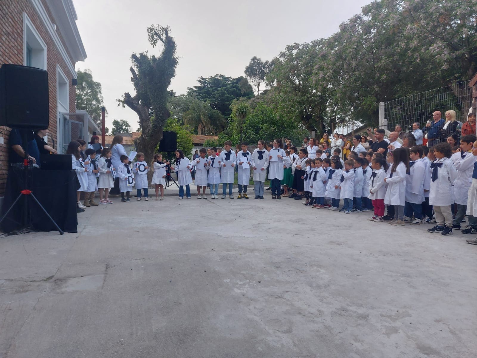 PAEPU presentó mejoras en la Escuela de La Paz (CP)