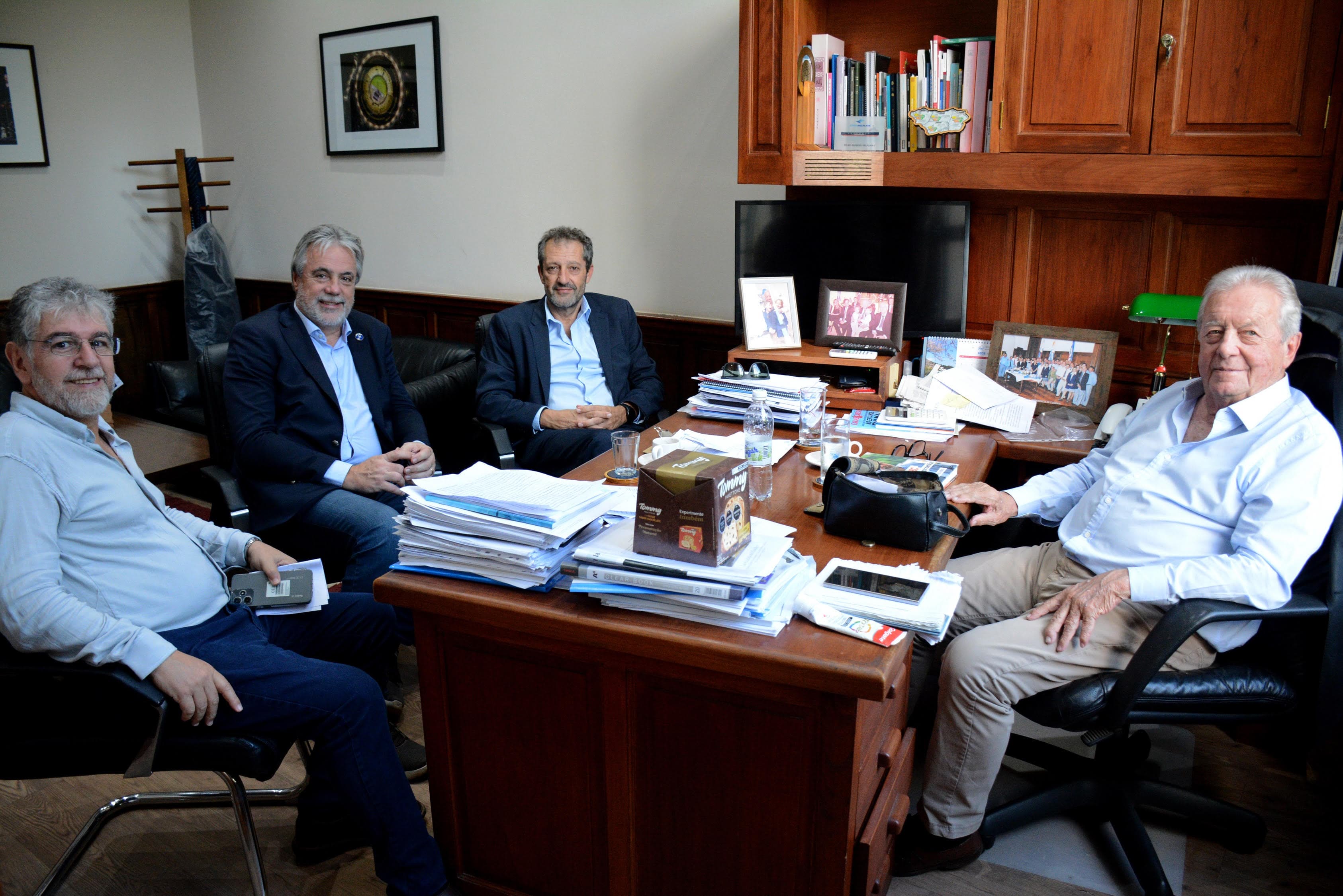 Moreira recibió al especialista en tránsito Horacio Botta Bernaus
