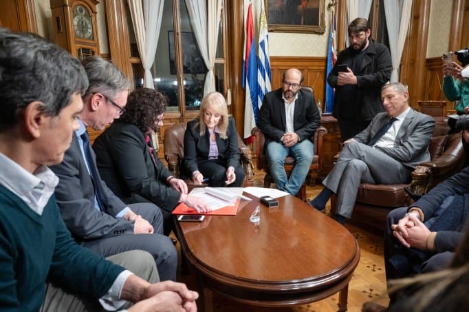 Se entregó al Parlamento el proyecto de ley de Rendición de Cuentas