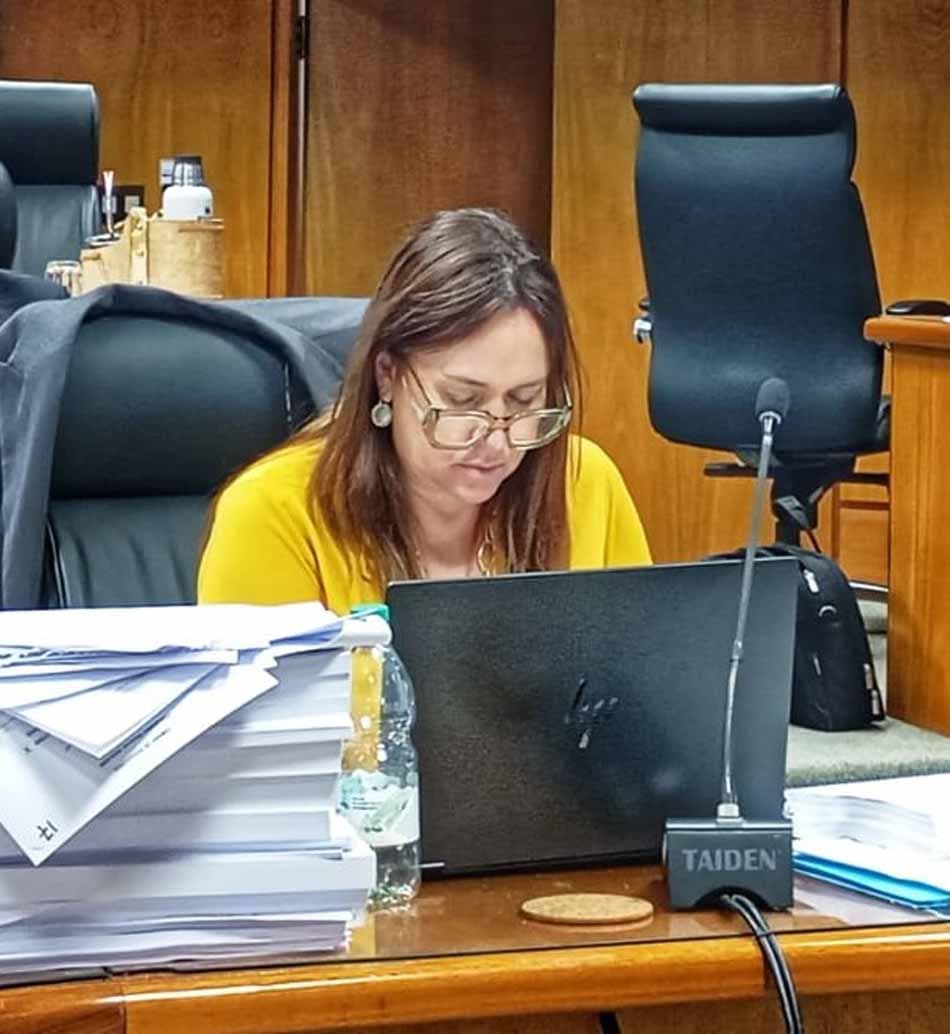 De Lima cuestionó en Comisión de Hacienda la ausencia del proyecto de saneamiento para 61 localidades en el Presupuesto