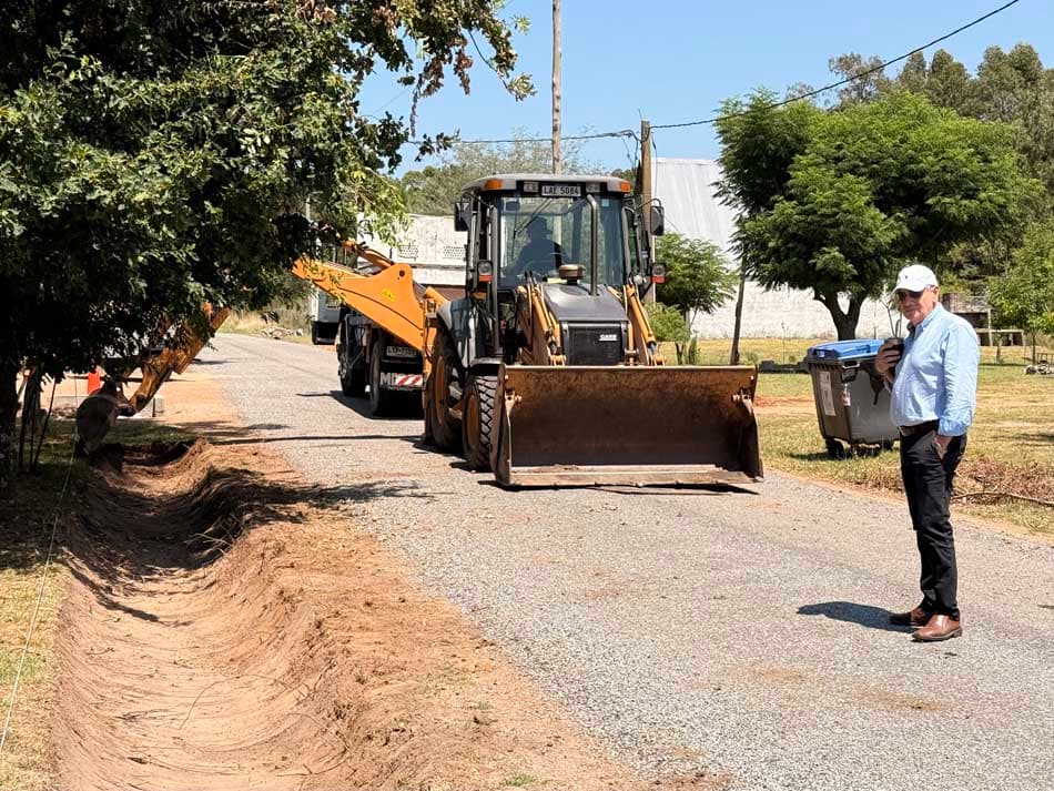Intendente Rodríguez recorrió Playas de zona Este: Trabajos en Santa Regina y Los Pinos