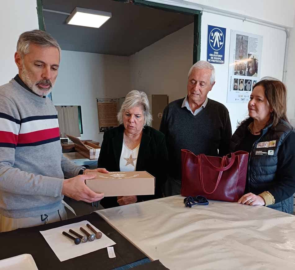 Visitó la Escuela Taller la Presidente de ICOMOS Uruguay, Prof. Adriana Careaga